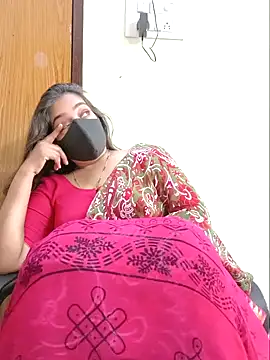 Snapshot of yoursana- chatting on July 17, 2026, 3:26 am yoursana- online show from July 17, 2026, 3:26 am
