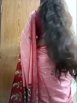 Snapshot of yoursana- chatting on March 18, 2026, 4:26 am yoursana- online show from March 18, 2026, 4:26 am