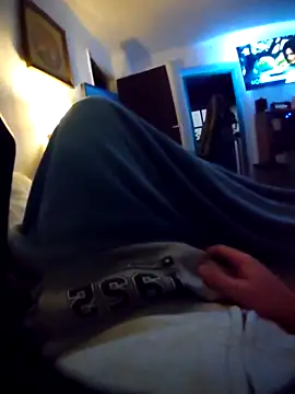 anonymus9006 online show from January 15, 2025, 3:39 pm