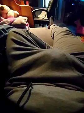 Snapshot of anonymus9006 chatting on March 27, 2026, 4:41 pm anonymus9006 online show from March 27, 2026, 4:41 pm