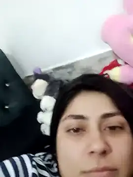 lucy26  online show from March 10, 2025, 3:52 pm
