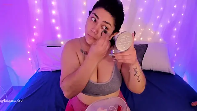 Snapshot of lucy26_ chatting on October 16, 2025, 2:20 am lucy26 online show from October 16, 2025, 2:20 am