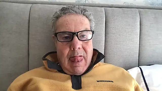 Snapshot of Oldpistolpete chatting on March 6, 2026, 9:48 am Oldpistolpete online show from March 6, 2026, 9:48 am