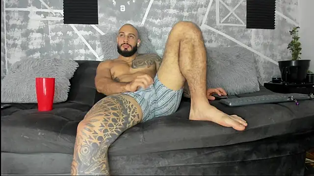 leonidas 18k online show from April 22, 2026, 2:18 am