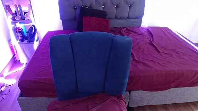 tatiana wd online show from February 12, 2026, 1:11 pm