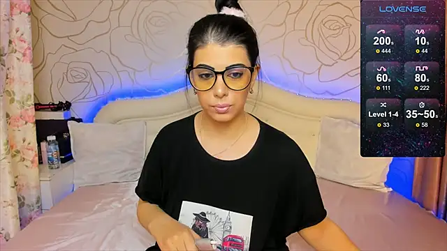 Snapshot of Elizabettalee chatting on October 17, 2025, 9:12 am Elizabettalee online show from October 17, 2025, 9:12 am