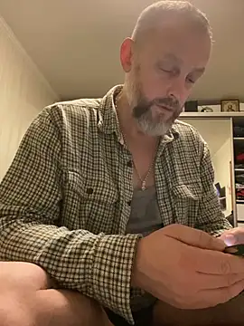 Snapshot of GHsveter chatting on March 8, 2026, 8:56 pm GHsveter online show from March 8, 2026, 8:56 pm