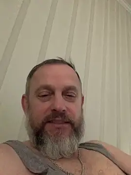 Snapshot of GHsveter chatting on February 25, 2026, 10:15 am GHsveter online show from February 25, 2026, 10:15 am