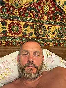 Snapshot of GHsveter chatting on August 4, 2026, 8:02 pm GHsveter online show from August 4, 2026, 8:02 pm