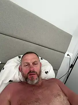 Snapshot of GHsveter chatting on July 28, 2026, 12:48 pm GHsveter online show from July 28, 2026, 12:48 pm