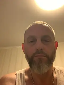 Snapshot of GHsveter chatting on March 1, 2026, 10:32 pm GHsveter online show from March 1, 2026, 10:32 pm