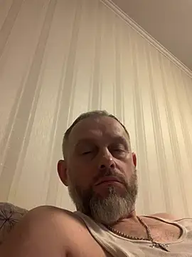 Snapshot of GHsveter chatting on March 3, 2026, 11:34 pm GHsveter online show from March 3, 2026, 11:34 pm