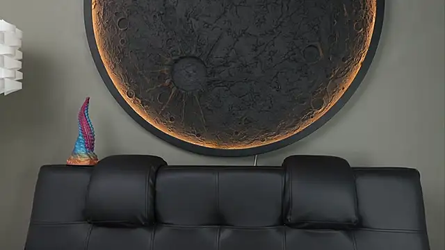 miss sharlotte18 online show from December 2, 2025, 1:35 pm