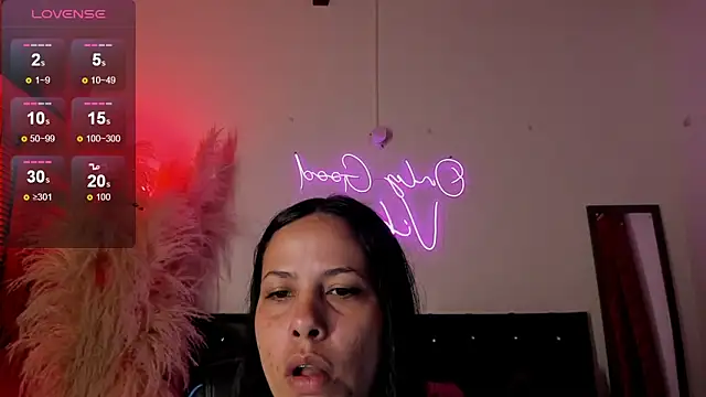 Snapshot of Bianka_olivetto021 chatting on February 27, 2025, 10:31 pm Bianka olivetto021 online show from February 27, 2025, 10:31 pm