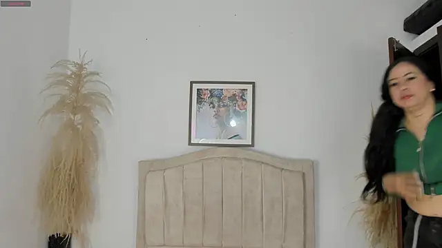 Bianka olivetto021 online show from March 12, 2026, 1:33 am