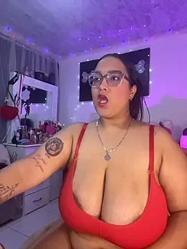 Snapshot of Teffy__xxx chatting on December 3, 2025, 1:06 am Teffy xxx online show from December 3, 2025, 1:06 am