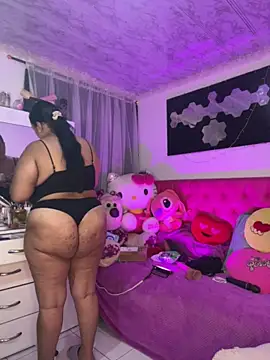 Teffy  xxx online show from April 25, 2026, 11:24 pm