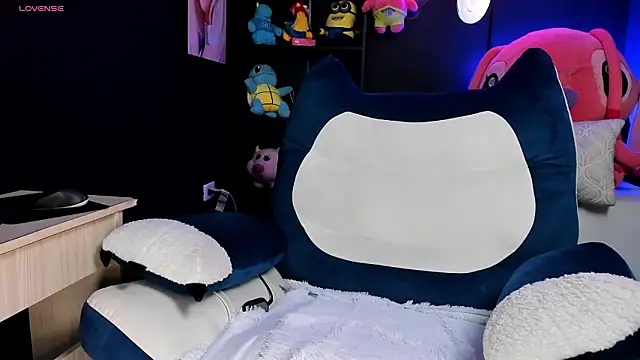 Snapshot of stelleknox_ chatting on March 10, 2026, 9:41 pm stelleknox online show from March 10, 2026, 9:41 pm