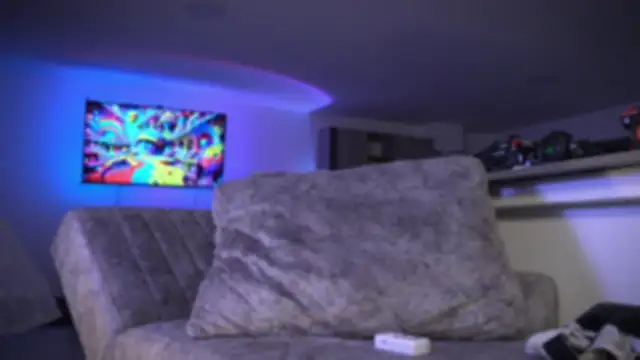 Snapshot of Frank_Farrell chatting on October 6, 2025, 10:54 pm Frank Farrell online show from October 6, 2025, 10:54 pm