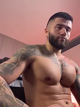 Snapshot of Frank_Farrell chatting on November 10, 2025, 10:26 pm Frank Farrell online show from November 10, 2025, 10:26 pm