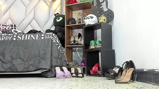 Snapshot of MirandaHaguen chatting on March 3, 2026, 9:00 pm MirandaHaguen online show from March 3, 2026, 9:00 pm