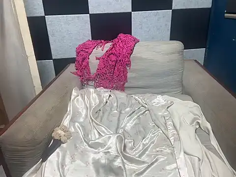 Snapshot of asian-doll chatting on February 8, 2026, 11:46 pm asian-doll online show from February 8, 2026, 11:46 pm