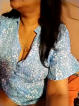 Snapshot of tharu_sweet chatting on October 15, 2025, 4:55 am tharu sweet online show from October 15, 2025, 4:55 am