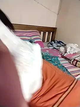 Snapshot of tharu_sweet chatting on October 14, 2025, 4:40 pm tharu sweet online show from October 14, 2025, 4:40 pm