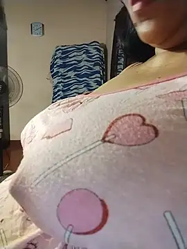 Snapshot of tharu_sweet chatting on June 5, 2026, 2:45 pm tharu sweet online show from June 5, 2026, 2:45 pm