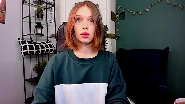 Snapshot of Kossie_ chatting on December 28, 2024, 10:25 am Kossie  online show from December 28, 2024, 10:25 am