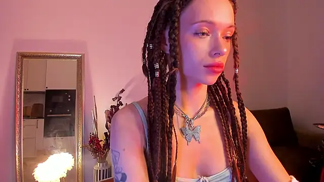 Snapshot of Kossie_ chatting on January 18, 2025, 3:59 pm Kossie  online show from January 18, 2025, 3:59 pm