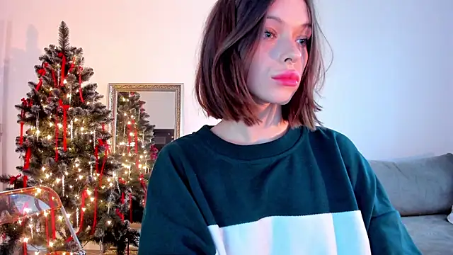 Snapshot of Kossie_ chatting on December 22, 2024, 10:17 am Kossie  online show from December 22, 2024, 10:17 am