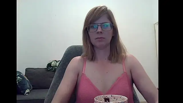 SavannaGirly online show from October 27, 2025, 11:11 am