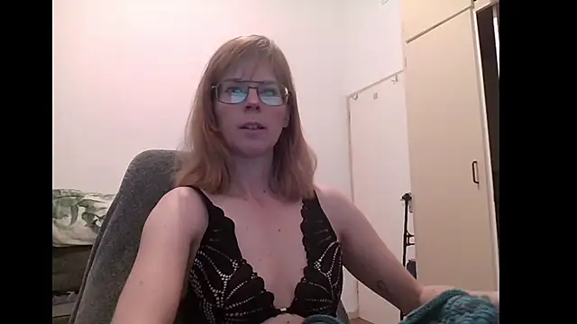 SavannaGirly online show from October 10, 2025, 8:48 am