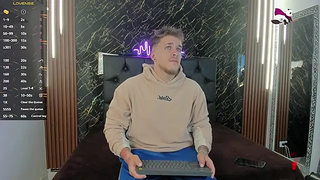 keane lee online show from October 28, 2025, 12:04 pm