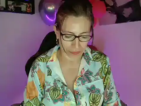 Chayla Ruiz online show from February 27, 2025, 1:17 pm