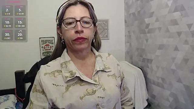 Chayla Ruiz online show from September 15, 2025, 9:26 pm