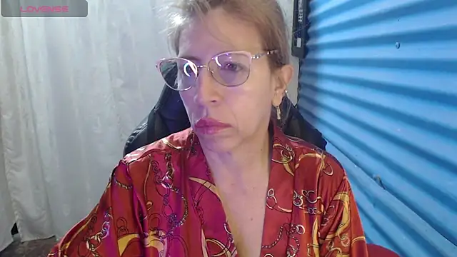 Chayla Ruiz online show from March 28, 2026, 9:54 am