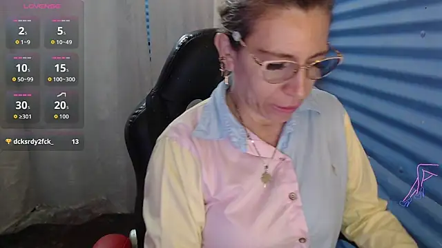 Snapshot of Chayla_Ruiz chatting on June 12, 2026, 10:57 am Chayla Ruiz online show from June 12, 2026, 10:57 am