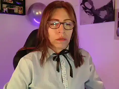 Chayla Ruiz online show from March 3, 2025, 6:24 pm