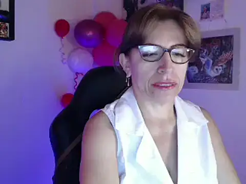 Chayla Ruiz online show from February 19, 2025, 1:39 pm