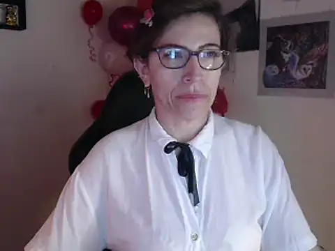 Chayla Ruiz online show from February 17, 2025, 1:33 pm
