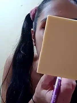 Snapshot of molymeneses chatting on February 28, 2026, 4:34 am molymeneses online show from February 28, 2026, 4:34 am