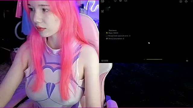 Maya Viola online show from October 7, 2025, 5:52 am