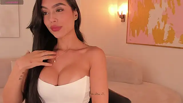 Snapshot of JadeEvansX chatting on April 12, 2026, 11:52 pm JadeEvansX online show from April 12, 2026, 11:52 pm