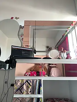 Snapshot of jailyncam_ chatting on October 27, 2025, 6:53 pm jailyncam online show from October 27, 2025, 6:53 pm