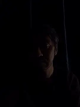 Snapshot of flymetothemoon1986 chatting on November 30, 2025, 12:28 pm flymetothemoon1986 online show from November 30, 2025, 12:28 pm