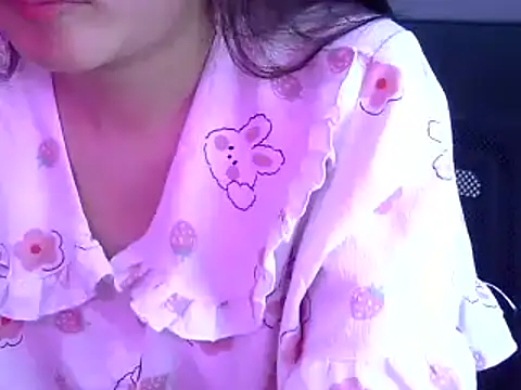 Bee 2k online show from June 19, 2026, 4:29 am