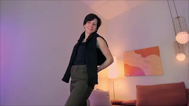 Snapshot of LorenDaze chatting on December 2, 2025, 1:57 pm LorenDaze online show from December 2, 2025, 1:57 pm