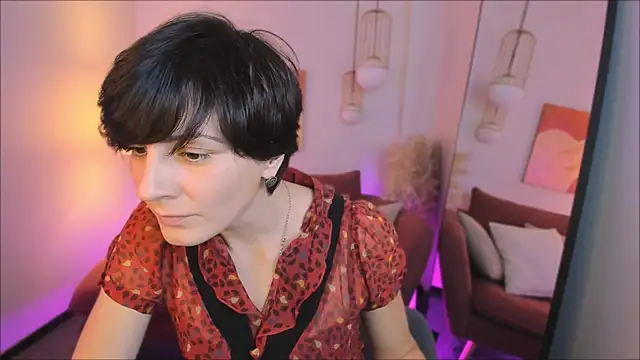 Snapshot of LorenDaze chatting on November 11, 2025, 2:34 pm LorenDaze online show from November 11, 2025, 2:34 pm